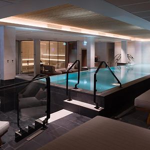 First Hotel Borl\u00E4nge